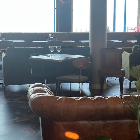 Boutique Hotel La Maison Des Galets Sur Le Front De Mer 생발레리앙코 외부 사진