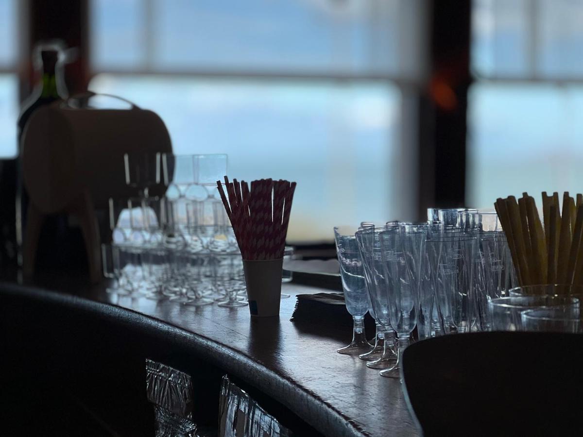 Boutique Hotel La Maison Des Galets Sur Le Front De Mer 생발레리앙코 외부 사진